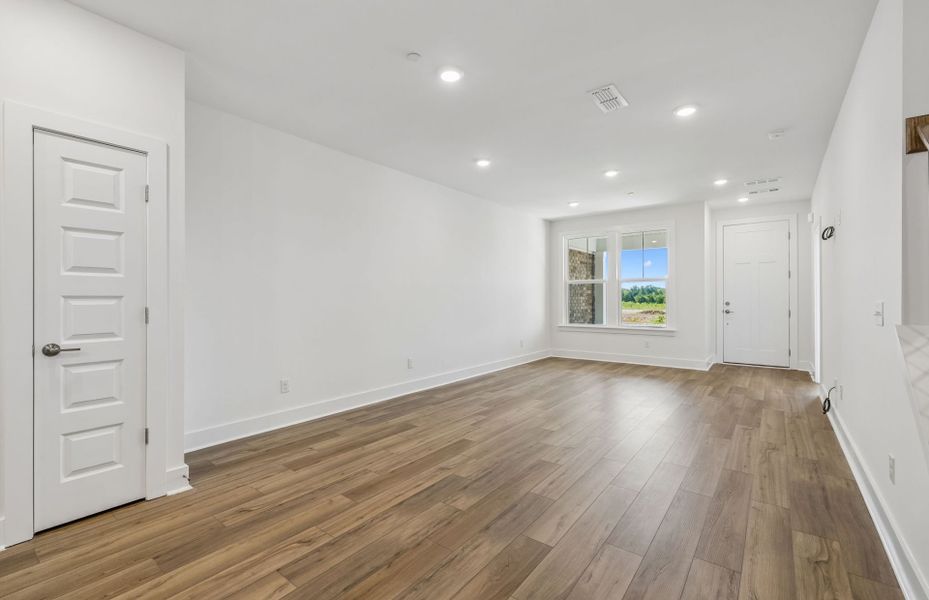 Spacious, unfurnished interior of a new home in Bradshaw Farms Reserve, Mount Juliet (Image 40). Spacious, unfurnished interior of a new home in Bradshaw Farms Reserve, Mount Juliet (Image 40).