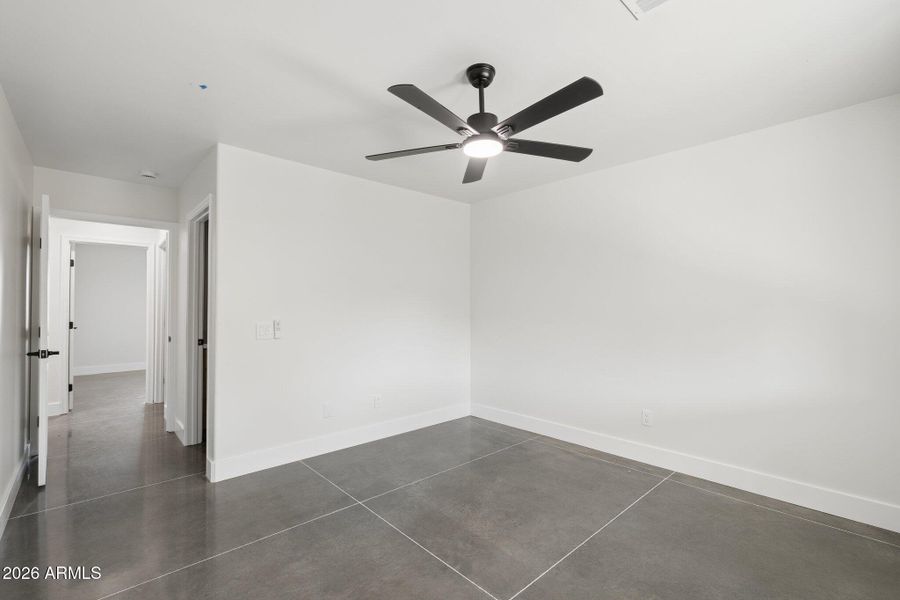 59-web-or-mls-46210-n-36th-ave