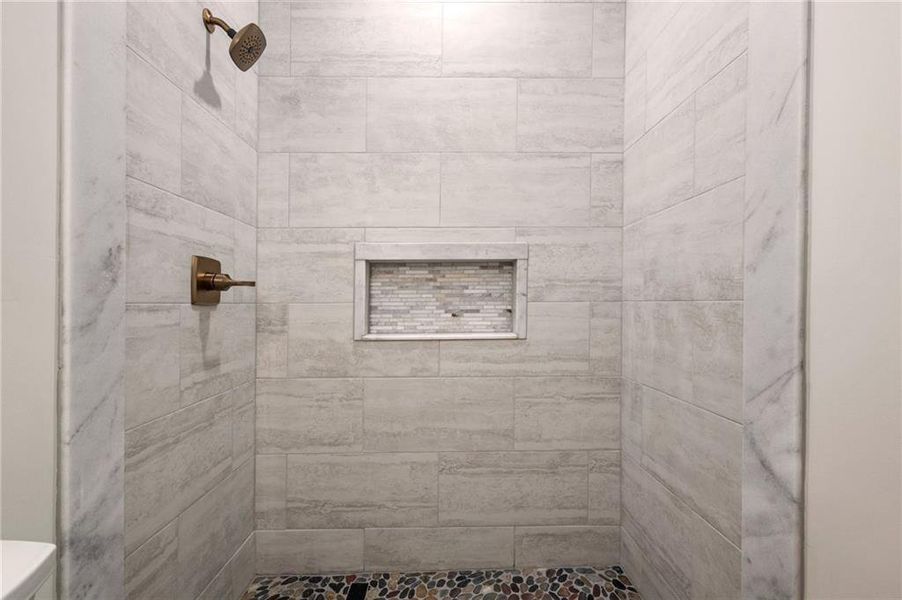 Image 50 of a home in .