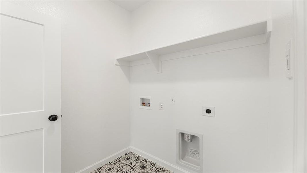 Spacious, unfurnished interior of a new home in Waterscape, Royse City (Image 23). Spacious, unfurnished interior of a new home in Waterscape, Royse City (Image 23).