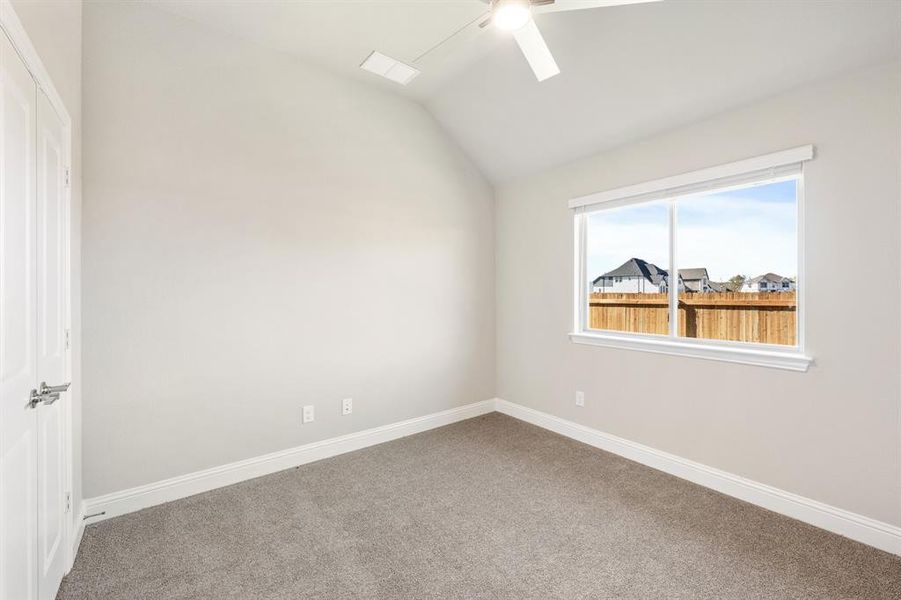 Spacious, unfurnished interior of a new home in Sonoma Verde, McLendon-Chisholm (Image 25).