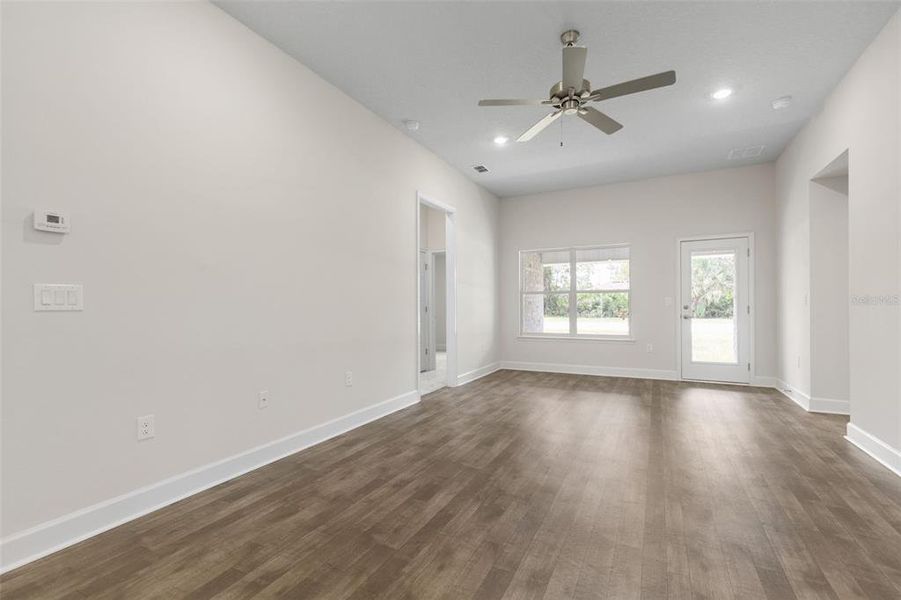 Spacious, unfurnished interior of a new home in Palm Coast, Palm Coast (Image 14).