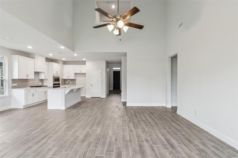 Furnished interior view inside a new home in AnaCapri, Anna (Image 4). Furnished interior view inside a new home in AnaCapri, Anna (Image 4).