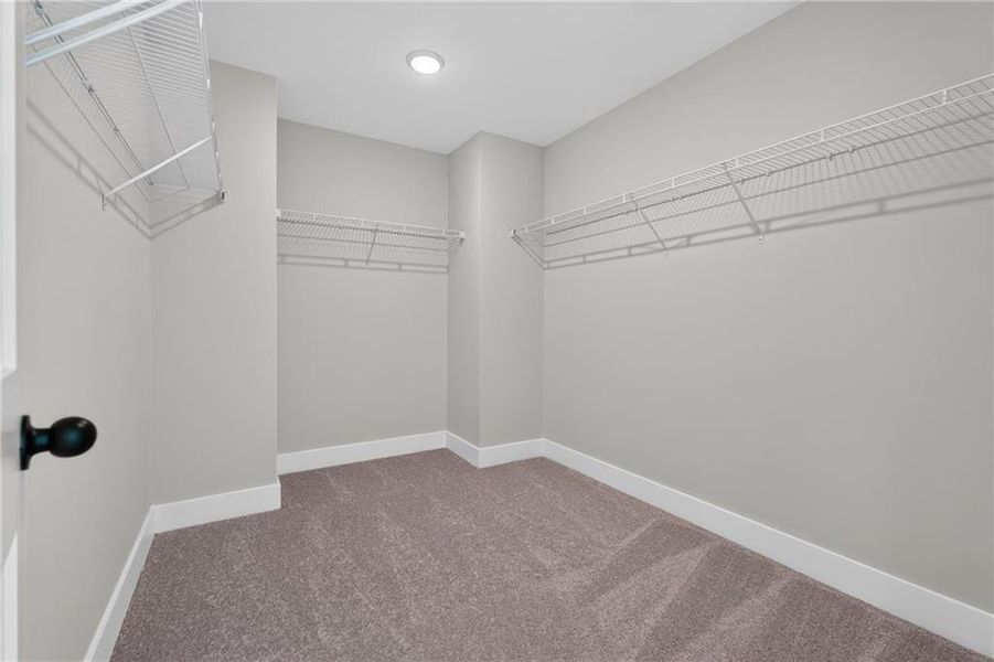 Spacious, unfurnished interior of a new home in , Loganville (Image 56). Spacious, unfurnished interior of a new home in , Loganville (Image 56).