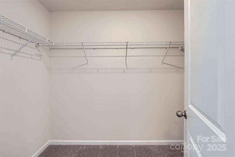 Walk-in Closet (example)