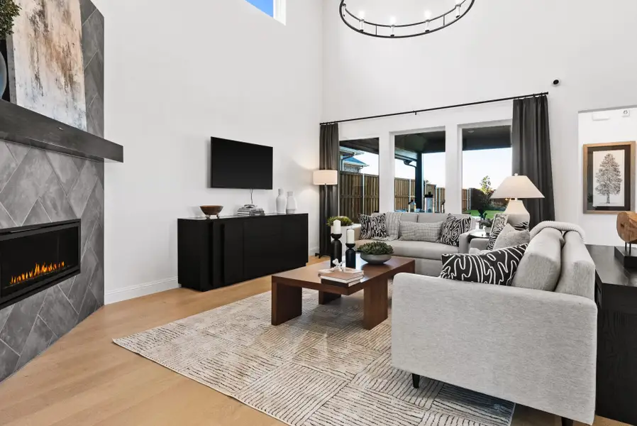 Furnished interior view inside a new home in Meadow Run, Melissa (Image 15).