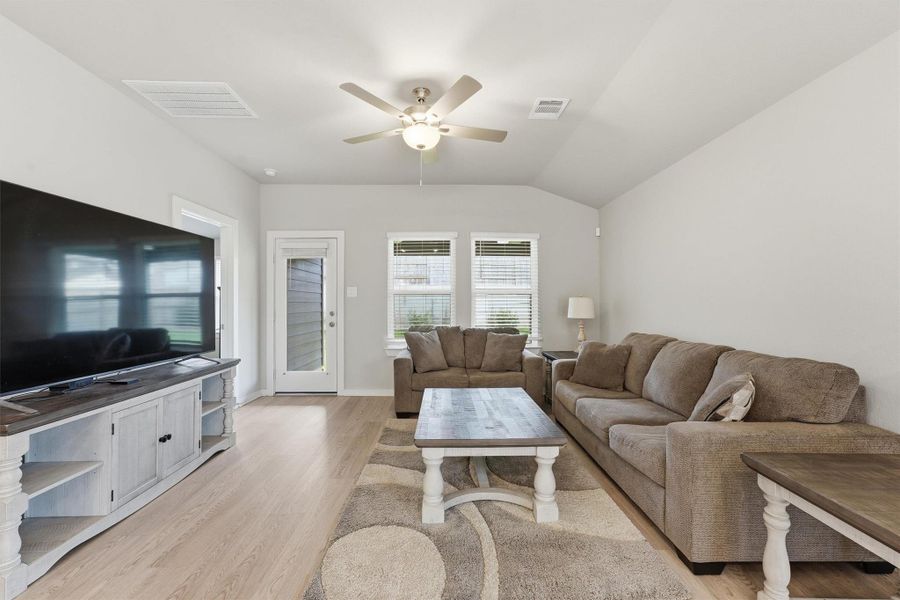 Furnished interior view inside a new home in Montgomery Oaks - Premier, Conroe (Image 11). Furnished interior view inside a new home in Montgomery Oaks - Premier, Conroe (Image 11).
