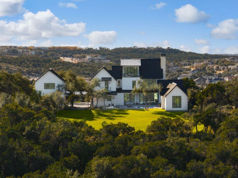 Image 28 of a home in . Image 28 of a home in .