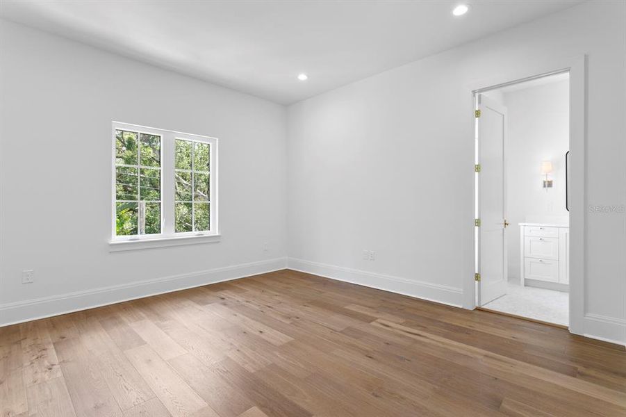Spacious, unfurnished interior of a new home in , Tampa (Image 52). Spacious, unfurnished interior of a new home in , Tampa (Image 52).