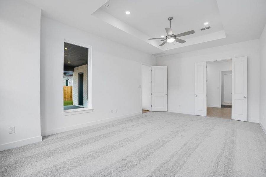 Spacious, unfurnished interior of a new home in Avalon at Cypress, Cypress (Image 14).