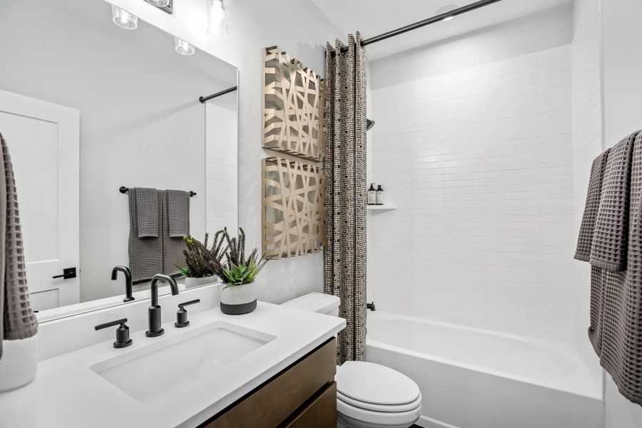 The Belvidere Bath 4