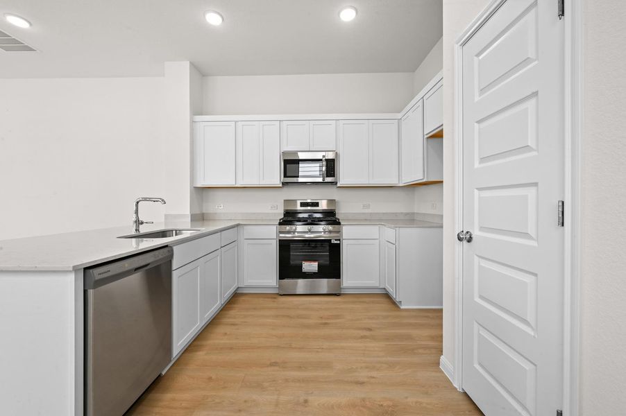 Furnished interior view inside a new home in Trinity Ranch, Elgin (Image 10).