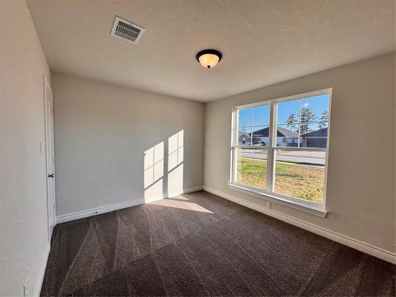 Spacious, unfurnished interior of a new home in Grand Oaks Reserve, Cleveland (Image 23).