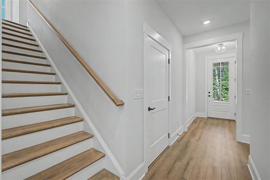 Spacious, unfurnished interior of a new home in , Dallas (Image 13).