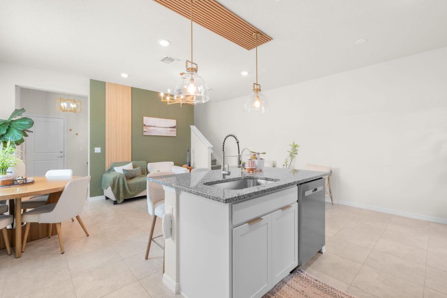 12-web-or-mls-2906 Olivia Ave, Oakland P
