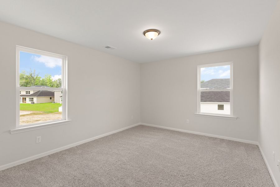 Spacious, unfurnished interior of a new home in Camden Crossing, Savannah (Image 30).