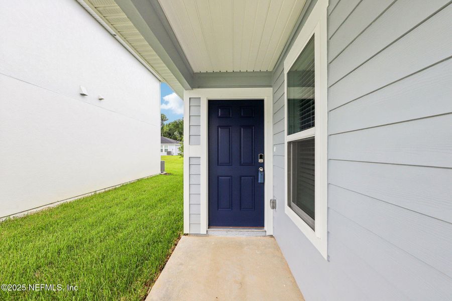 Image 32 of a home in Kings Crossing. Image 32 of a home in Kings Crossing.