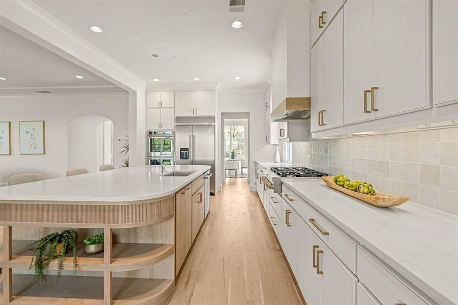 Furnished interior view inside a new home in , Fort Worth (Image 5).