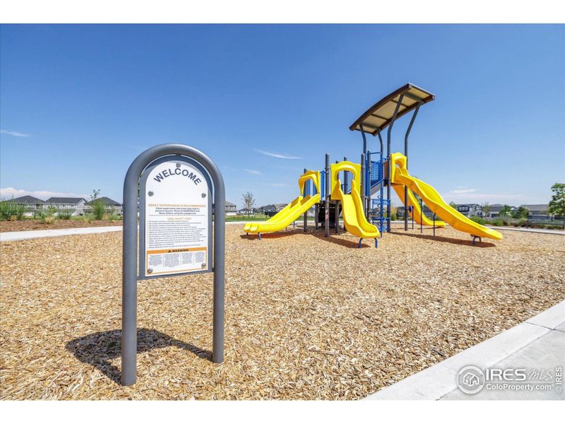 Community amenities in Settlers Crossing, Commerce City (Image 24).