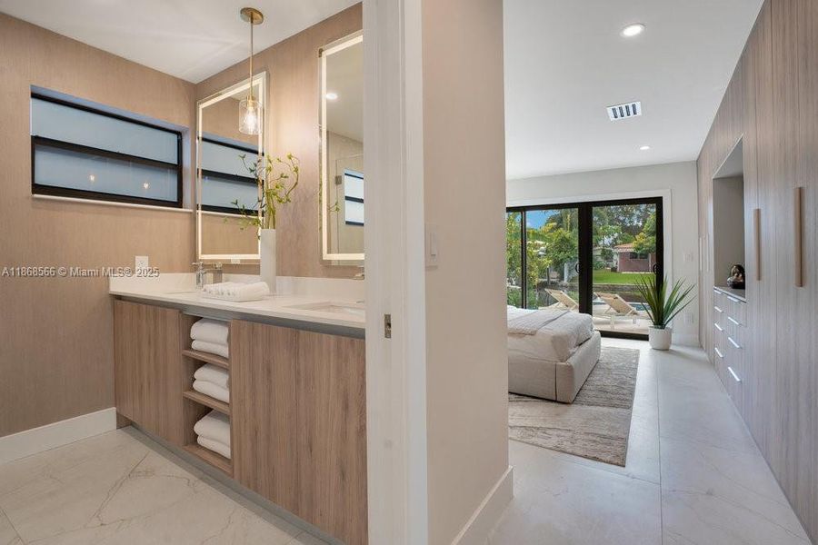 Furnished interior view inside a new home in , Fort Lauderdale (Image 28). Furnished interior view inside a new home in , Fort Lauderdale (Image 28).