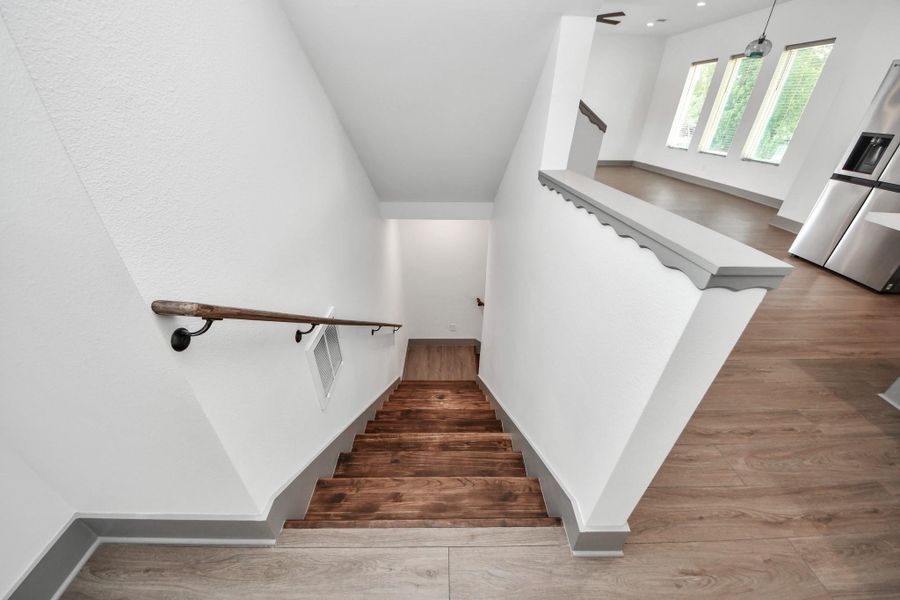Spacious, unfurnished interior of a new home in , Houston (Image 35).