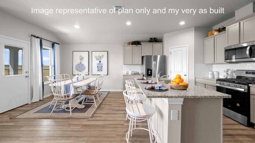 Furnished interior view inside a new home in Somerset at Sinton, Sinton (Image 7).