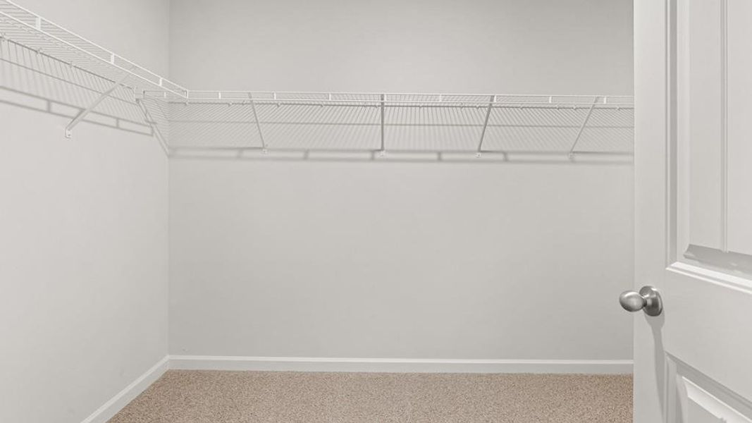 Spacious, unfurnished interior of a new home in Sheffield Highlands, Dallas (Image 33).