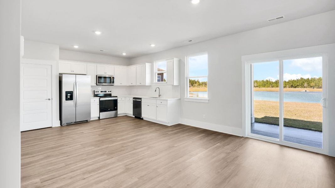 Spacious, unfurnished interior of a new home in The Pines at Blake Farm, Wilmington (Image 16).