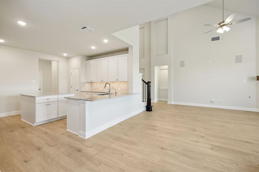 10-1354Chisos_010 10-1354Chisos_010