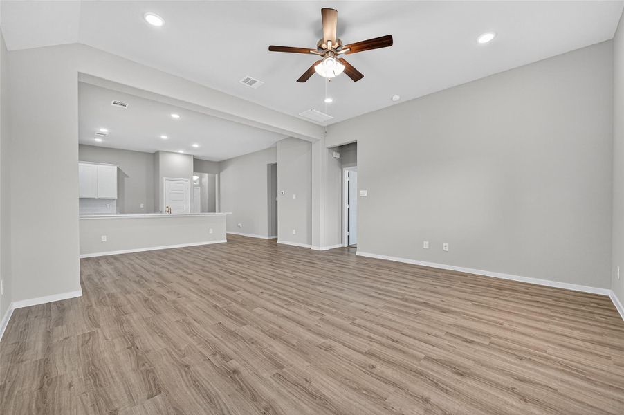 Spacious, unfurnished interior of a new home in Cypress Green, Hockley (Image 15).