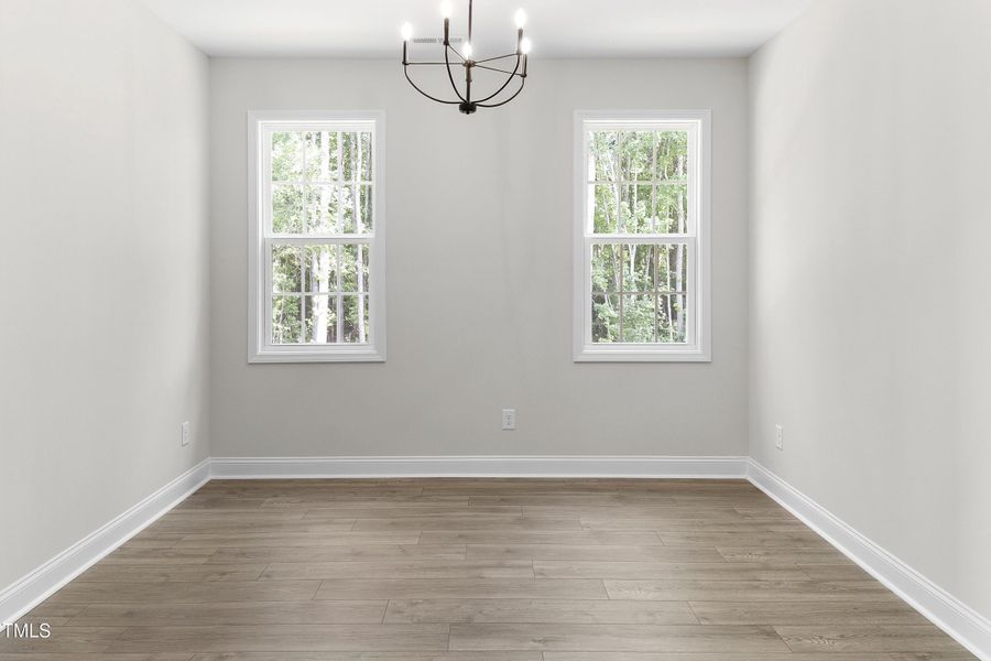 117_godwin_court_dining_1