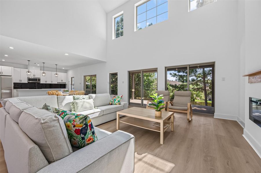 Furnished interior view inside a new home in , Conroe (Image 6).