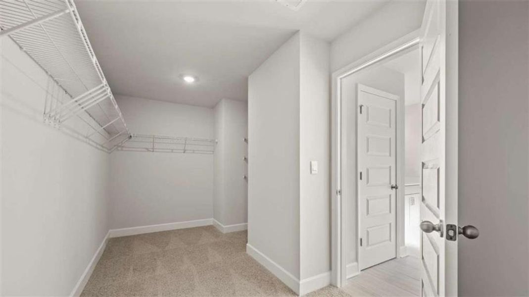 Spacious, unfurnished interior of a new home in Evergreen Crossing, Locust Grove (Image 22).