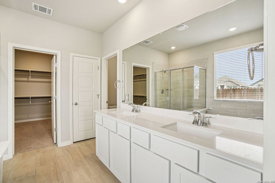 Furnished interior view inside a new home in Estancia Ranch - Classic Series, San Antonio (Image 9).