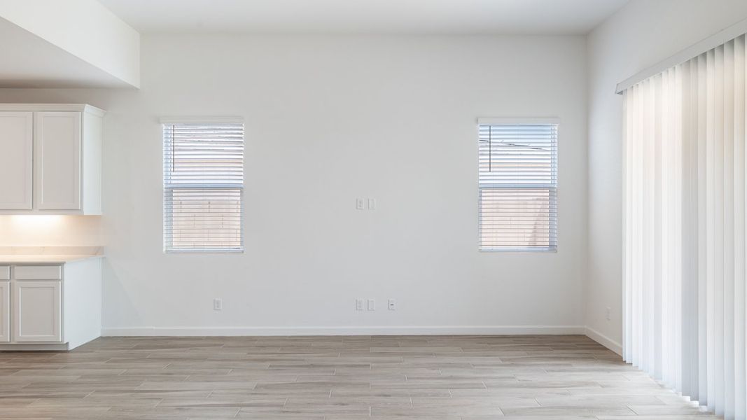 Spacious, unfurnished interior of a new home in Zanjero Pass, Waddell (Image 33).