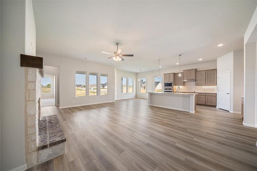 Spacious, unfurnished interior of a new home in Fairview Meadows, New Fairview (Image 14).