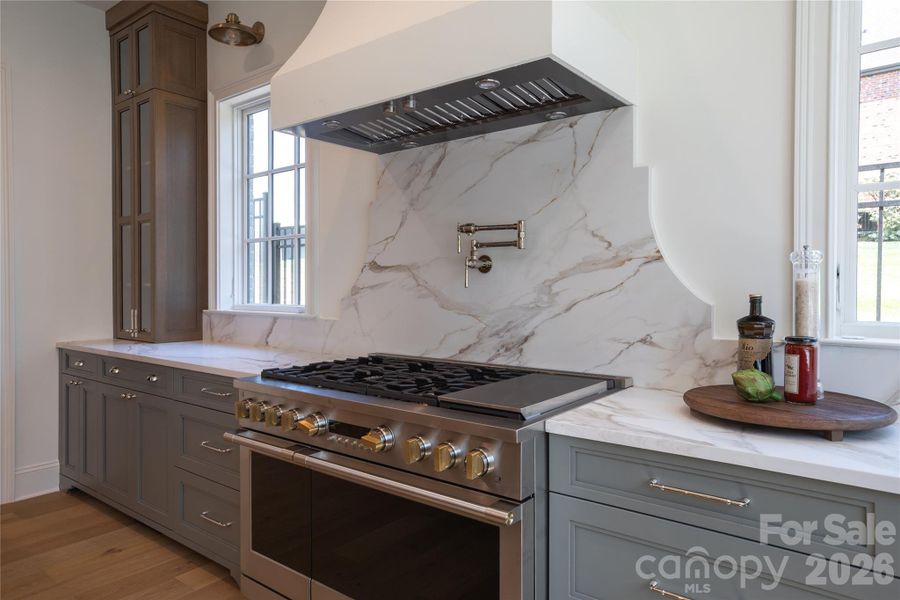 Image 38 of a home in .