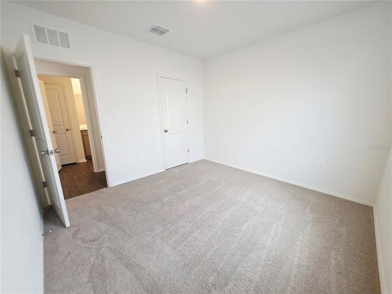 Spacious, unfurnished interior of a new home in Broadleaf, Parrish (Image 49).