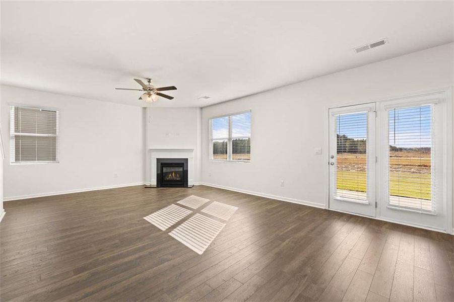 Spacious, unfurnished interior of a new home in Champion's Run, Lithonia (Image 21).