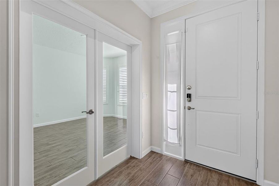 Spacious, unfurnished interior of a new home in , Mount Dora (Image 25).