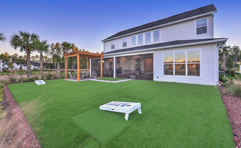 Exterior details and patio area of a home in Middlebourne, St. Johns (Image 2).