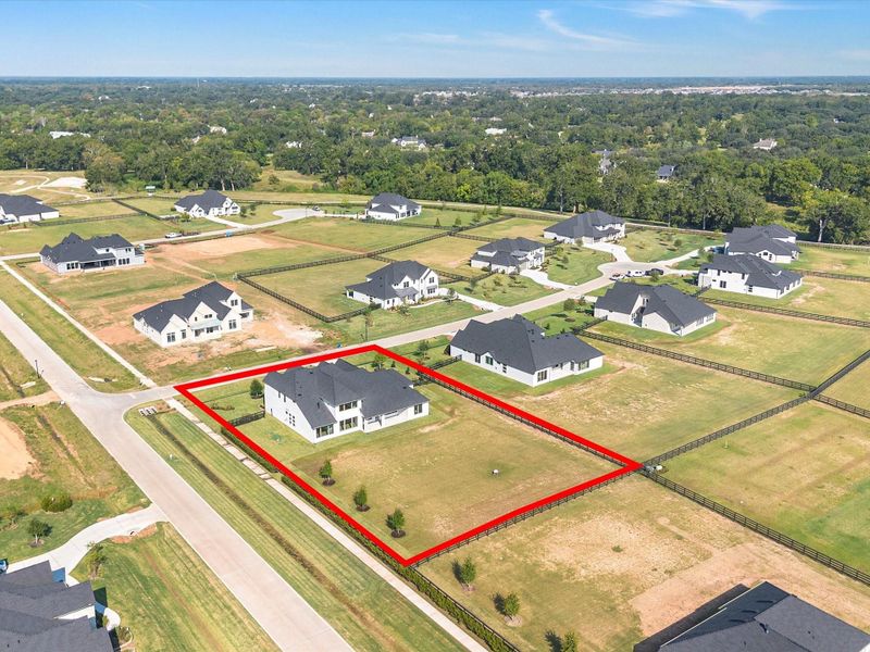 Image 29 of a home in The Estates at James Lane. Image 29 of a home in The Estates at James Lane.