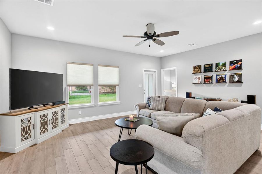 Furnished interior view inside a new home in , Granbury (Image 5).