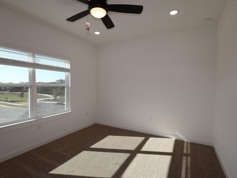 Spacious, unfurnished interior of a new home in Barksdale, Leander (Image 17).