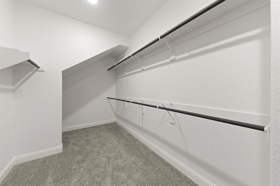 16_17. 937 Joy Mill - Closet