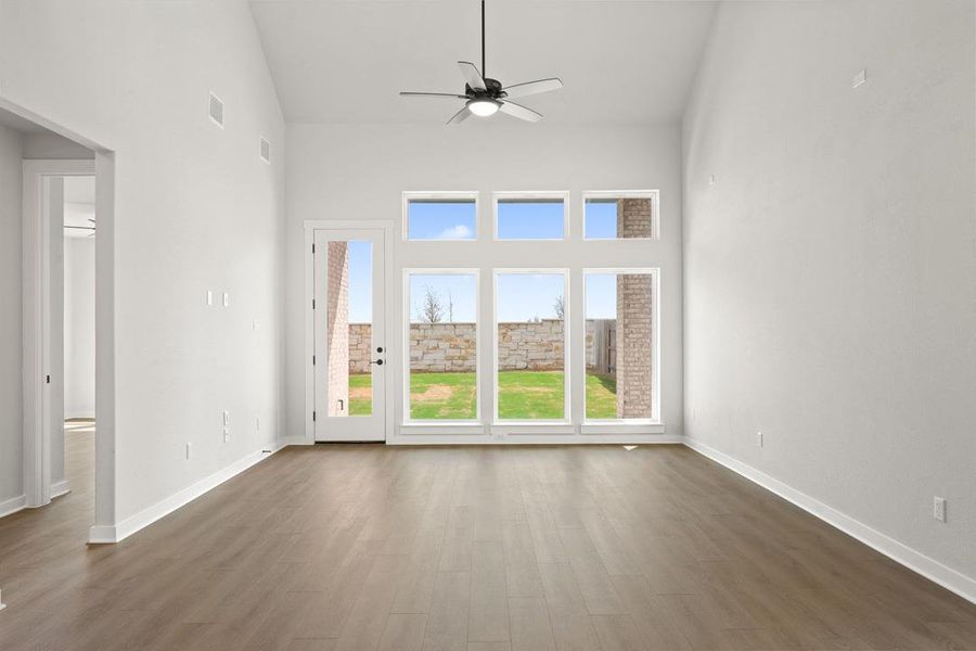 Spacious, unfurnished interior of a new home in Flora, Hutto (Image 37).