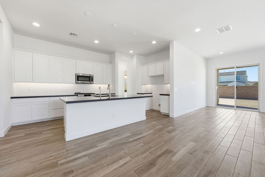 Furnished interior view inside a new home in Combs Ranch, San Tan Valley (Image 11).