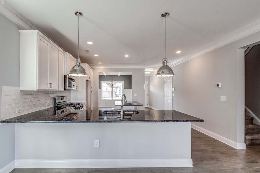 Representative furnished interior of a home built from the Rivermist by Caviness & Cates Communities in Maggie Way, Wendell (Image 188).