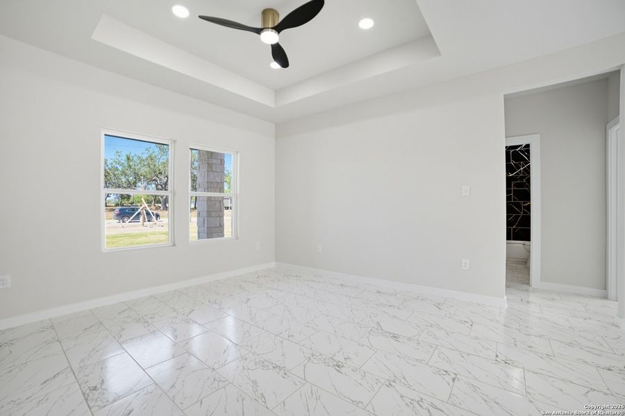 Spacious, unfurnished interior of a new home in , Atascosa (Image 18). Spacious, unfurnished interior of a new home in , Atascosa (Image 18).