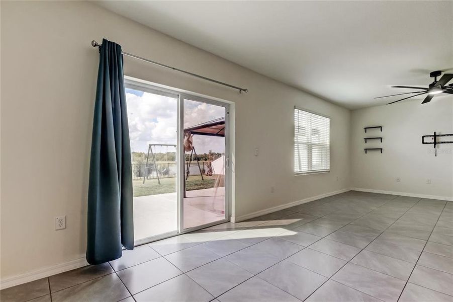 Spacious, unfurnished interior of a new home in Lakes at Laurel Highlands, Lakeland (Image 42).